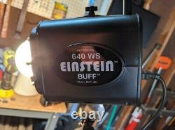 640 WS Einstein Wireless Flash Only 689 Flashes! Mint Condition Complete Set