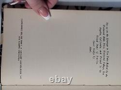 BUILDERS OF THE UNIVERSE By Albert Einstein 1932 Signed SEE DESCRIPTION