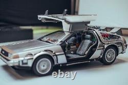 Hot Toys Bundle with Time Machine, Marty McFly, Doc and Einstein 16 Scale