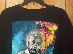 Pre-Owned Mens Einstein Branded Albert Einstein With Cosmic Smoke TShirt-2XL