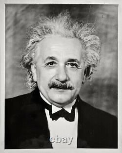 Albert Einstein Vintage 7 1/4'' X 9 Photo De Presse 1955 Rare De Physiciste Allemand
