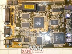 Carte mère SUN MICROSYSTEMS Einstein 21 + processeur UltraSPARC CPU E24 de 360 MHz et 256 Ko de mémoire cache.