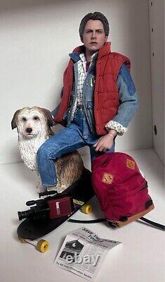 Marty McFly et Einstein Hot Toys Retour vers le Futur