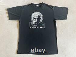 T-shirt noir vintage des années 1980 avec une impression d'Albert Einstein, taille L, en couture simple.